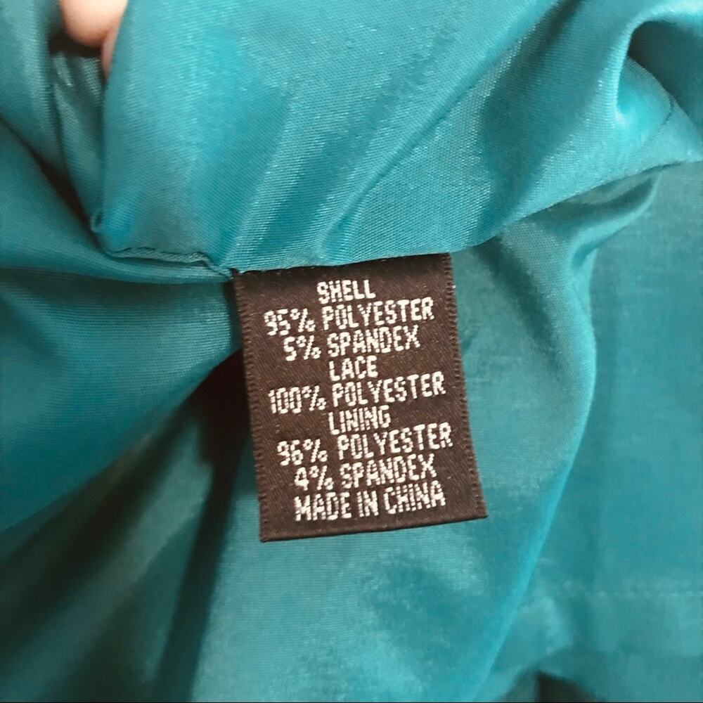 Adrianna Papell Lace Front Dress - Picture 4 of 5